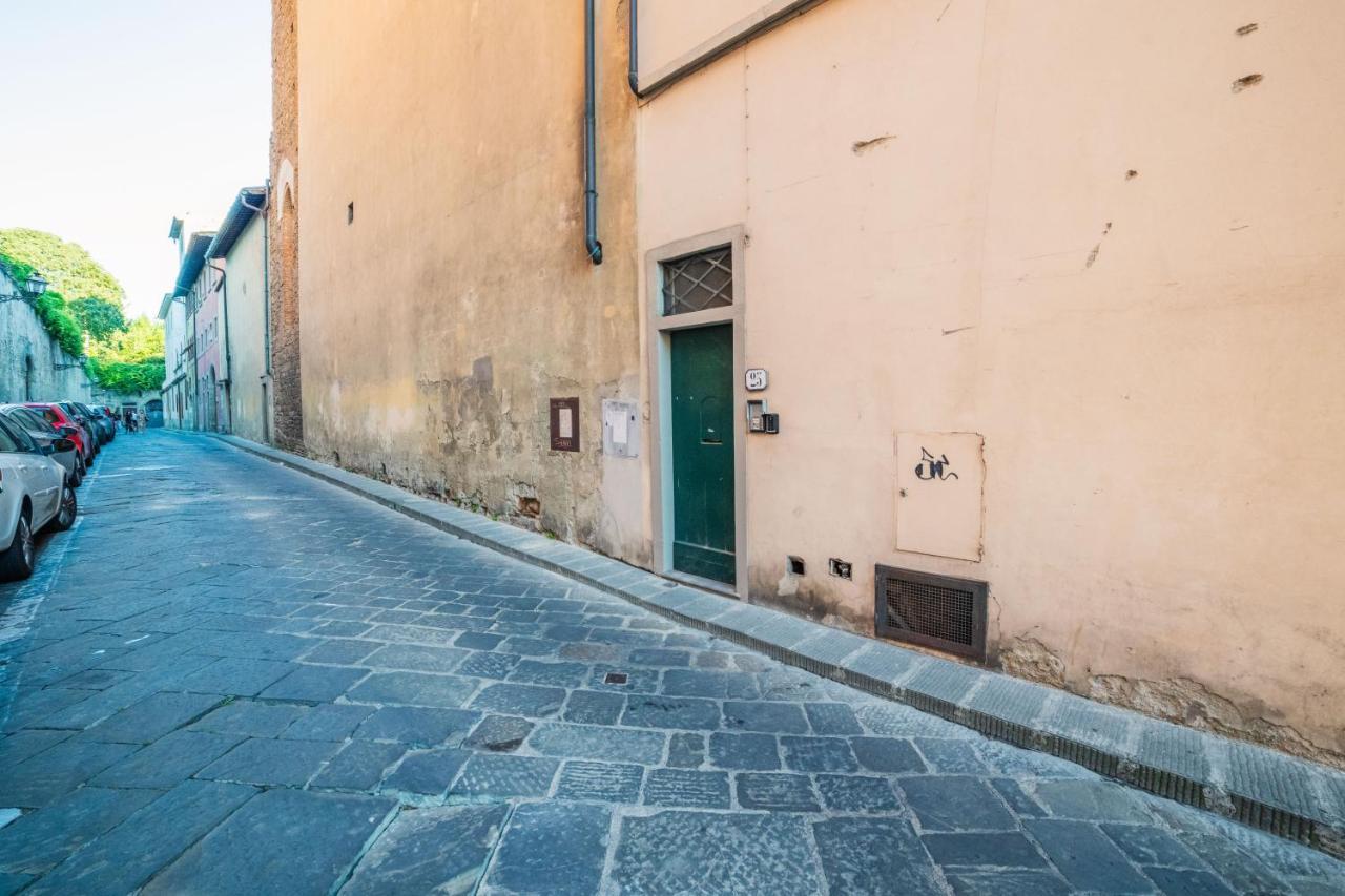 S1 - Serristori Tower Apt - Dolcevita Holiday Florencia Exterior foto