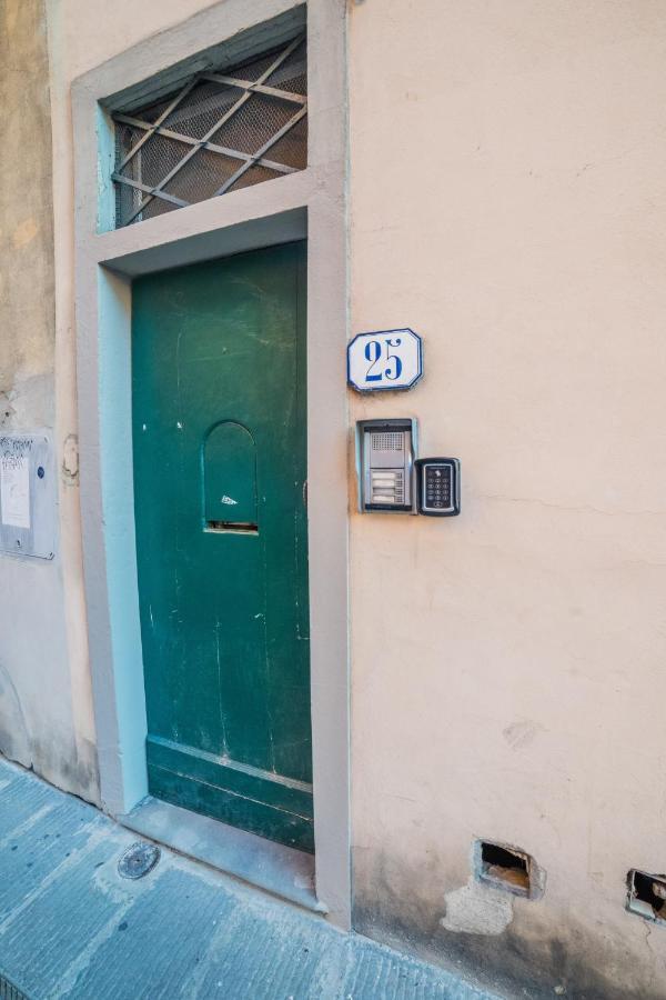 S1 - Serristori Tower Apt - Dolcevita Holiday Florencia Exterior foto